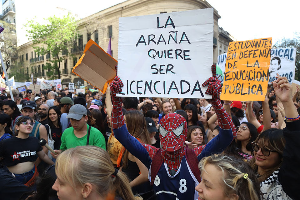 MARCHA UNIVERSITARIA OCTUBRE