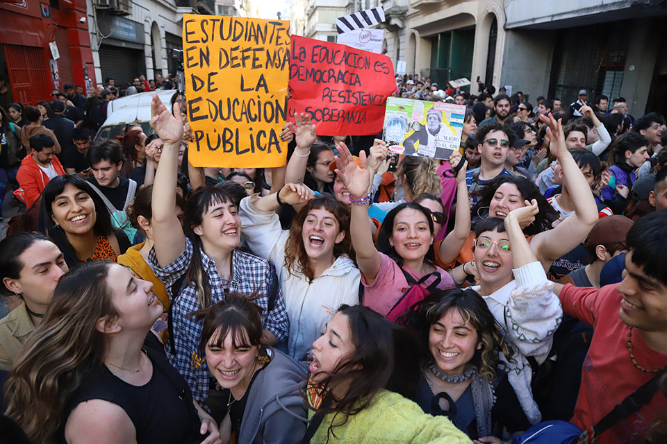 MARCHA UNIVERSITARIA OCTUBRE