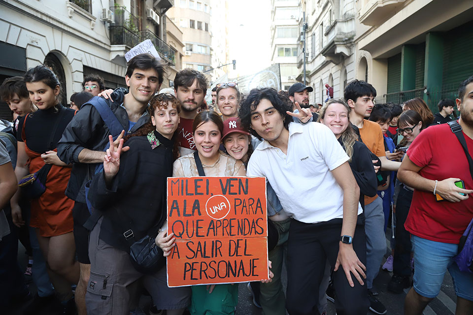 MARCHA UNIVERSITARIA OCTUBRE