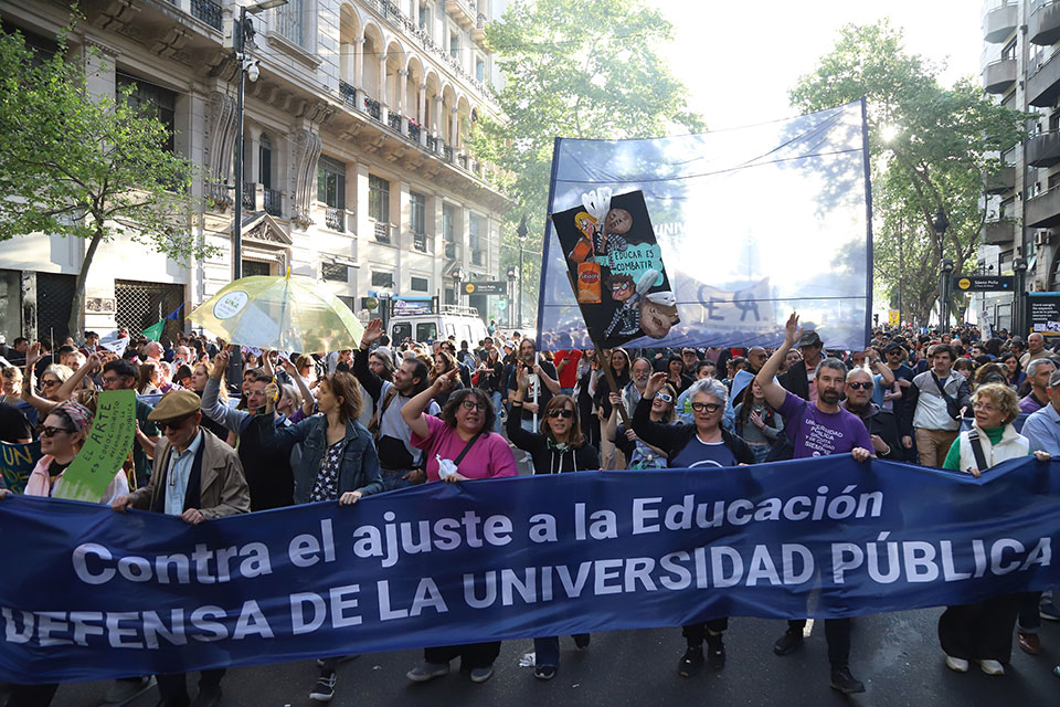 MARCHA UNIVERSITARIA OCTUBRE