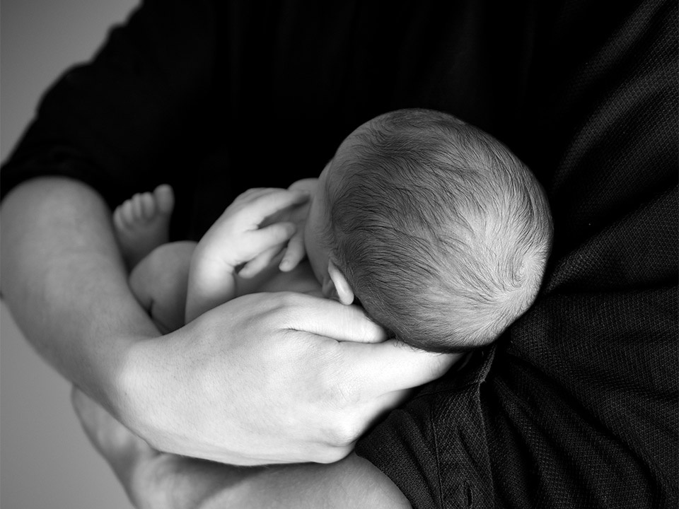 Más igualdad en la UNA: se extiende la licencia por paternidad para trabajadores/as Nodocentes