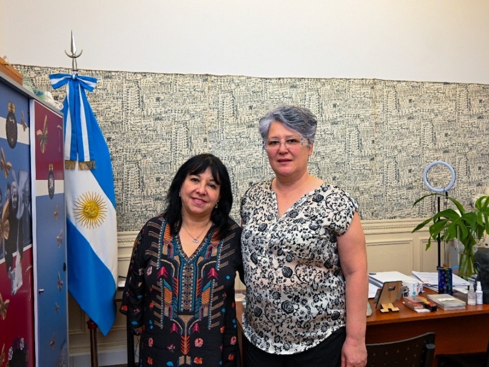 La rectora de la UNA se reunió con la titular de la cartera educativa de Santa Cruz